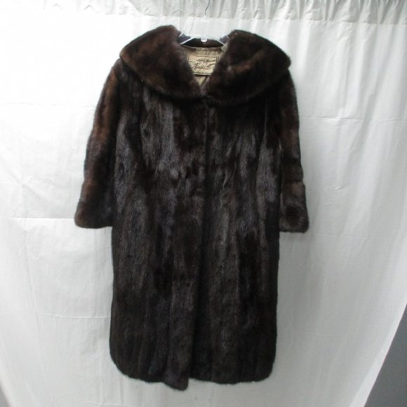 Long 100% Genuine Mink Fur Coat, Brown color, EUC - Picture 1 of 5
